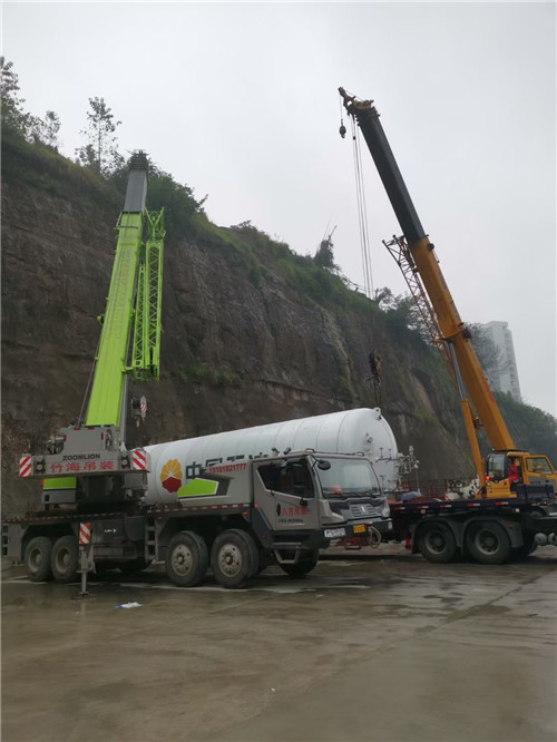 遂昌县“不怕风雨冻”—— 吊车的 “恶劣环境适应” 技术